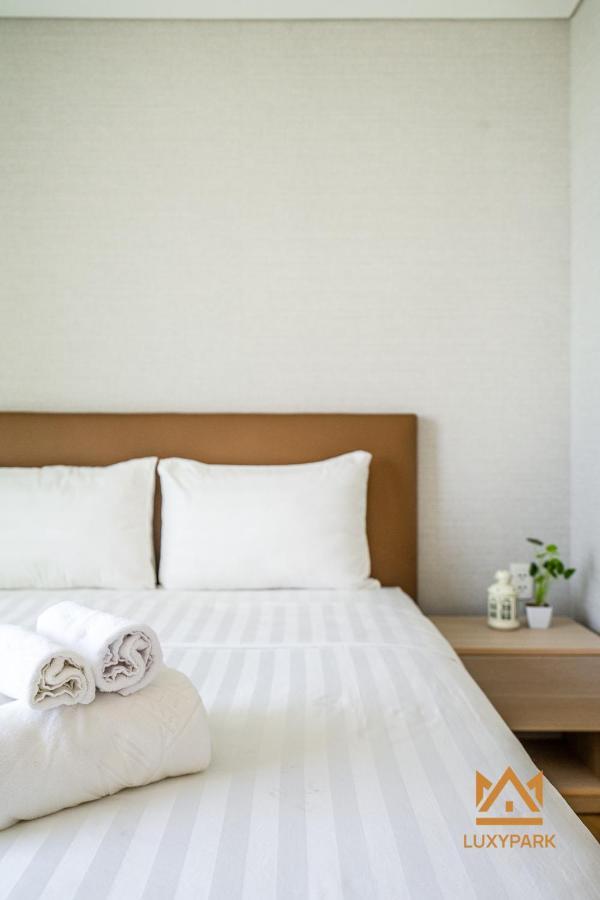 Luxy Park & Apartments-city Centre Апарт-отель